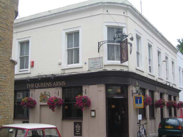 The Queens Arms The Queens Arms